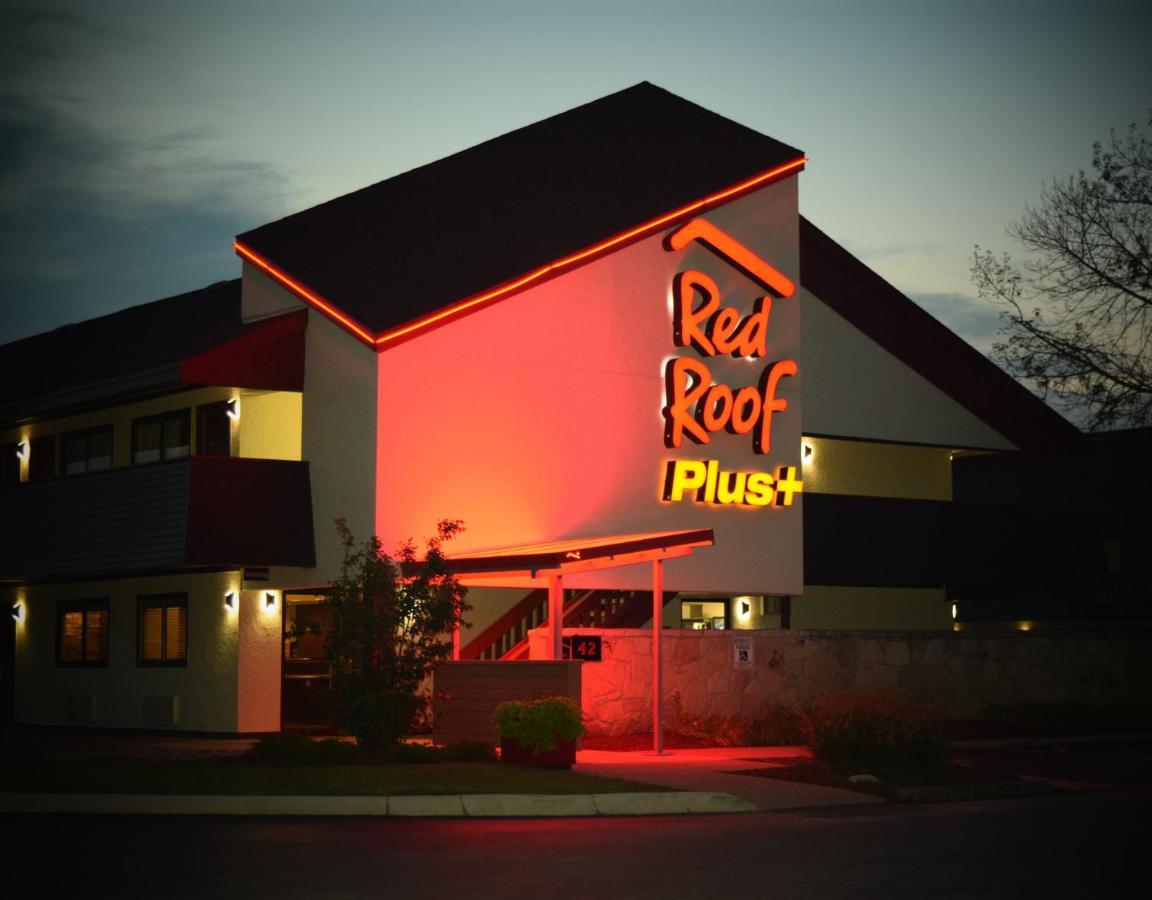 Red Roof Inn Plus+ University At Buffalo - Амхерст Экстерьер фото