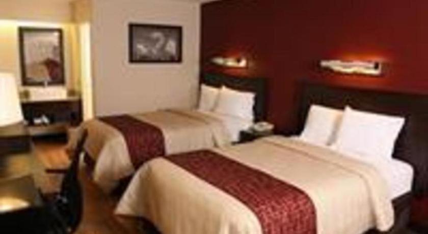 Red Roof Inn Plus+ University At Buffalo - Амхерст Экстерьер фото