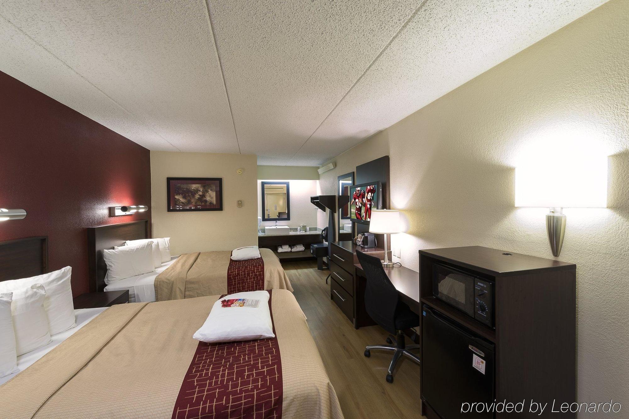 Red Roof Inn Plus+ University At Buffalo - Амхерст Экстерьер фото